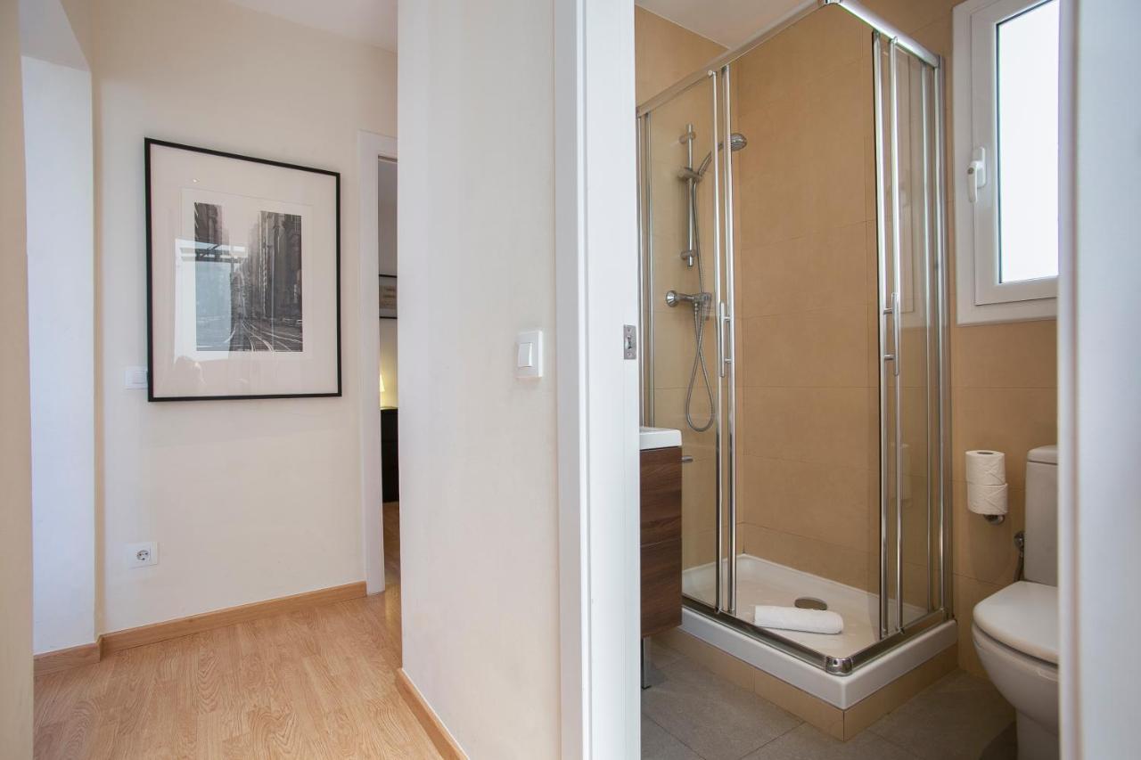 Bbarcelona Corsega Flats Apartment Bilik gambar