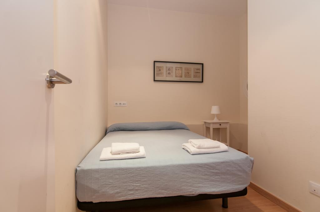 Bbarcelona Corsega Flats Apartment Bilik gambar