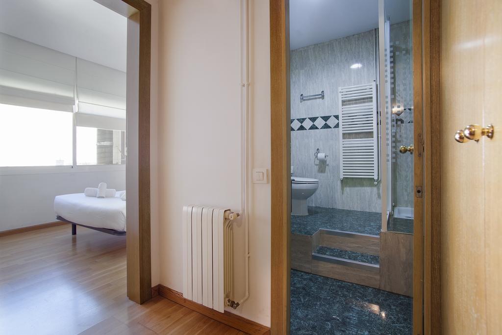 Bbarcelona Corsega Flats Apartment Luaran gambar